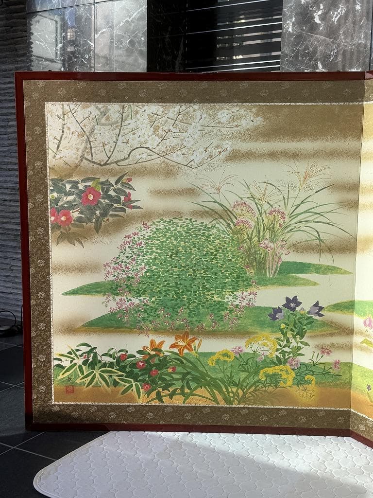 百花繚乱！「万葉百花百草」装飾銅金具付　二曲屏風　木下章