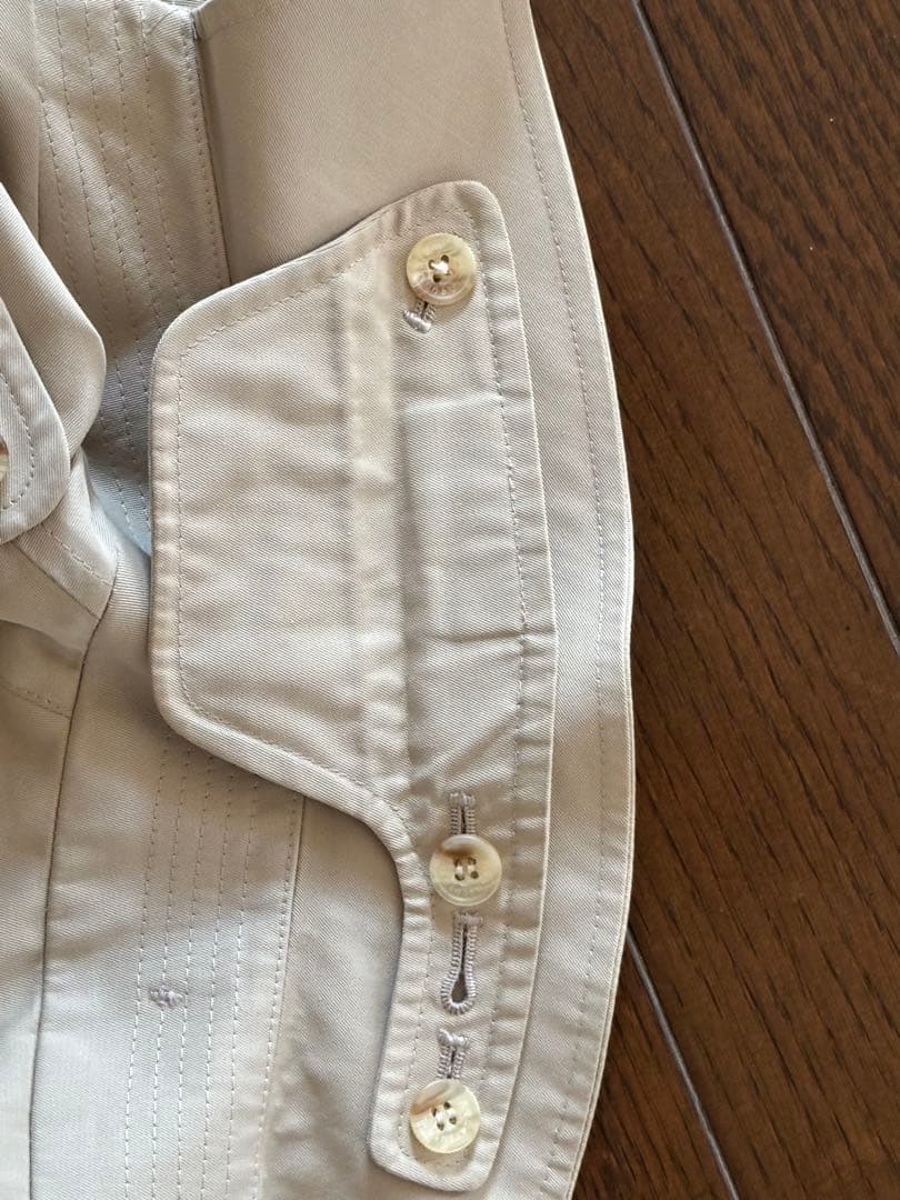 Aquascutum オフホワイト サイズ38 ライナー欠品　着丈リフォーム済み