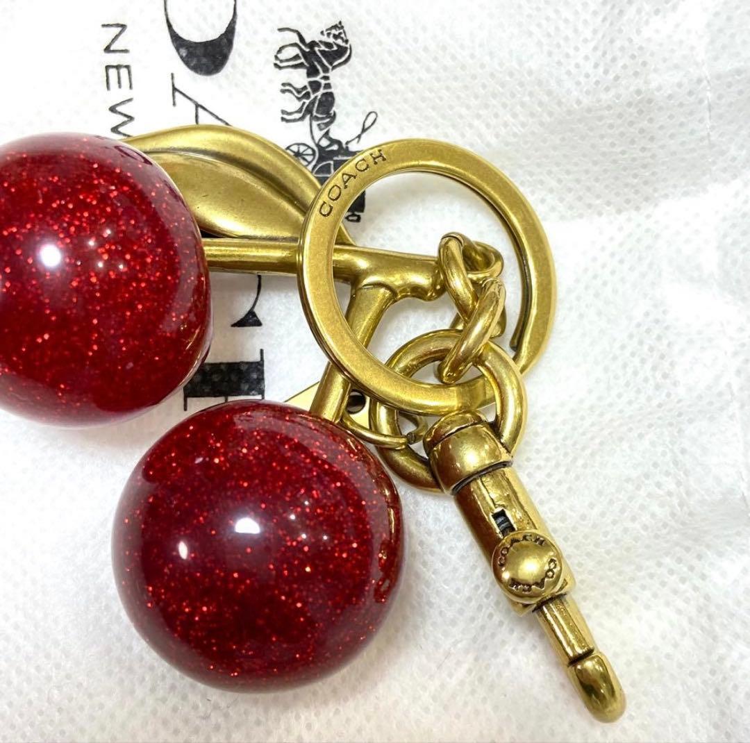 【未使用】COACH チェリー チャーム キーホルダー キーリング さくらんぼ