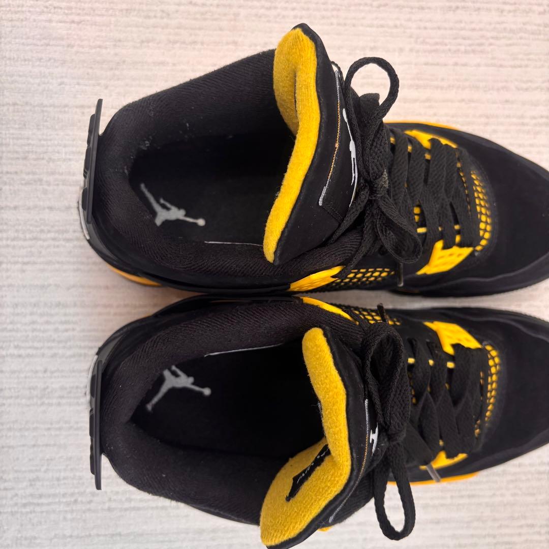 NIKE AIR JORDAN 4 RETRO THUNDERエアジョーダン4