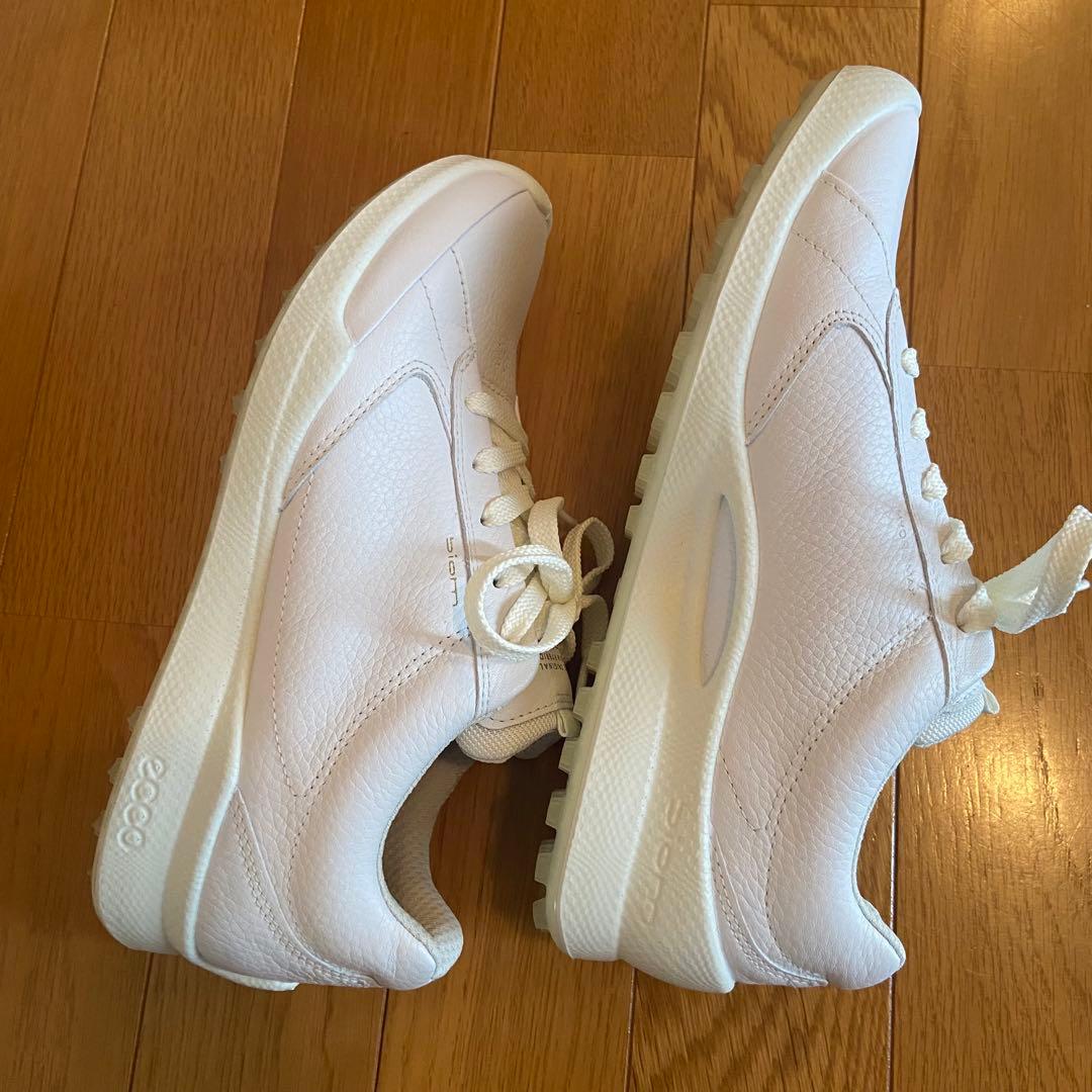 ecco ゴルフシューズ　スパイクレス