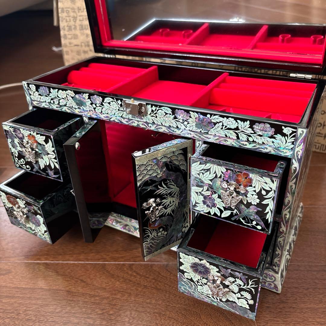 韓国螺鈿　ジュエリーボックス