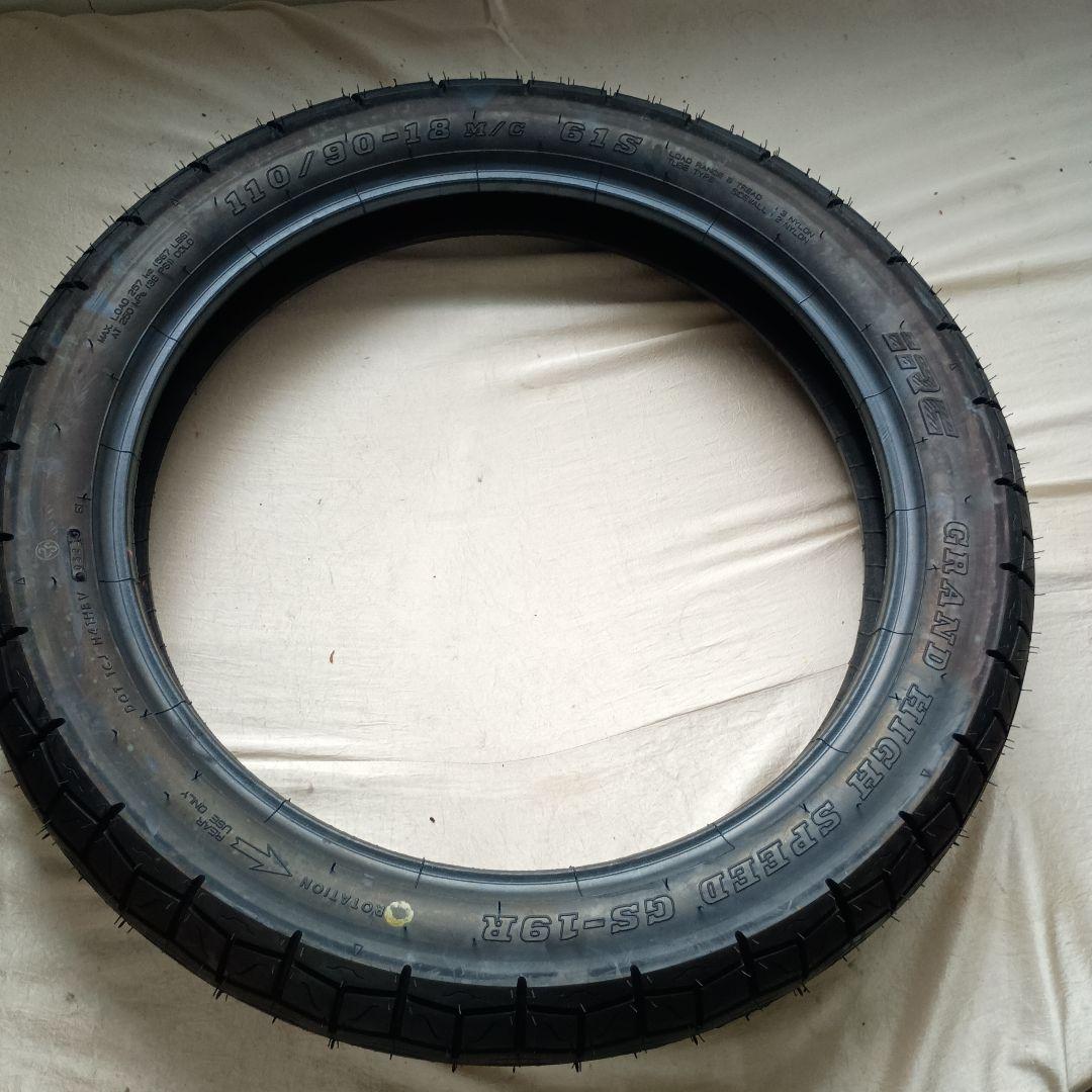 IRC GS-19R 110/90-18 タイヤ