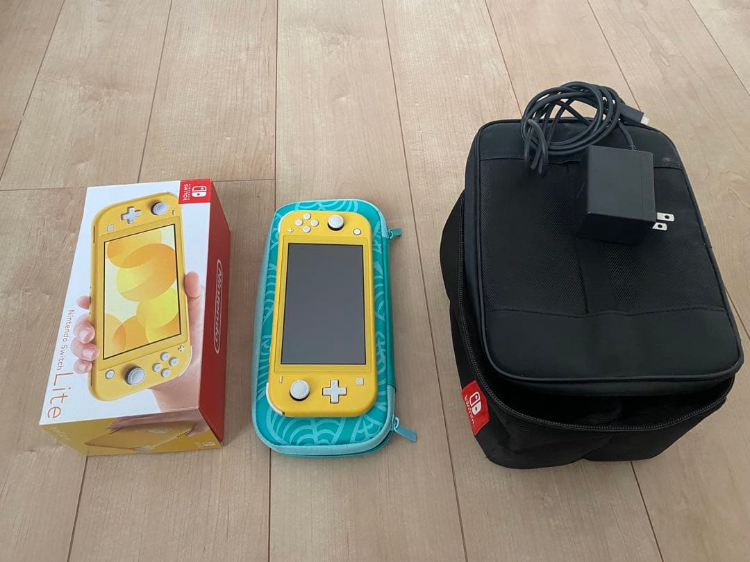Nintendo Switch Lite イエロー + ケース