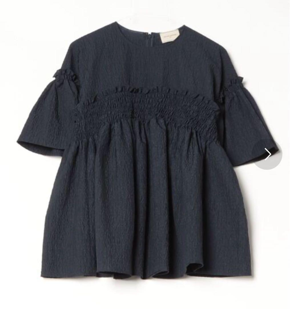 新品！UNITED ARROWS ジャカードシャーリングフレアスリーブブラウス