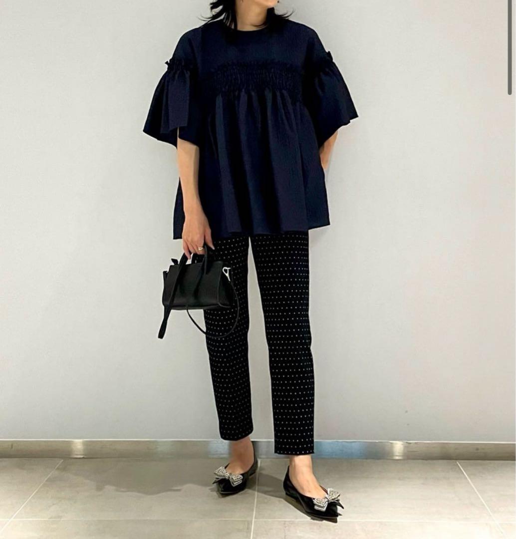 新品！UNITED ARROWS ジャカードシャーリングフレアスリーブブラウス