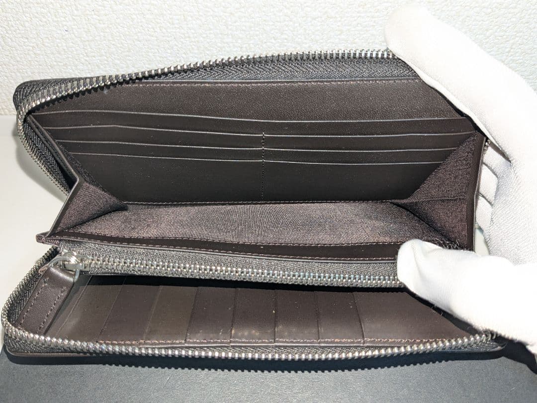 美品★ブラックレーベルクレストブリッジ チェック ラウンドジップ 長財布