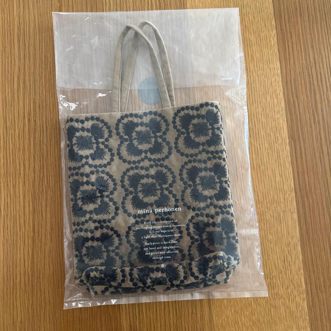 新品未使用　ミナペルホネン トーストバッグ ブルーメン　blumen