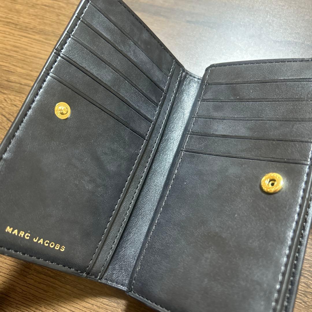 MARC JACOBS 二つ折り財布