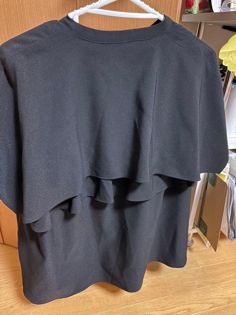 完売品　sono ダブルフリルケープブラウス　ソーノ