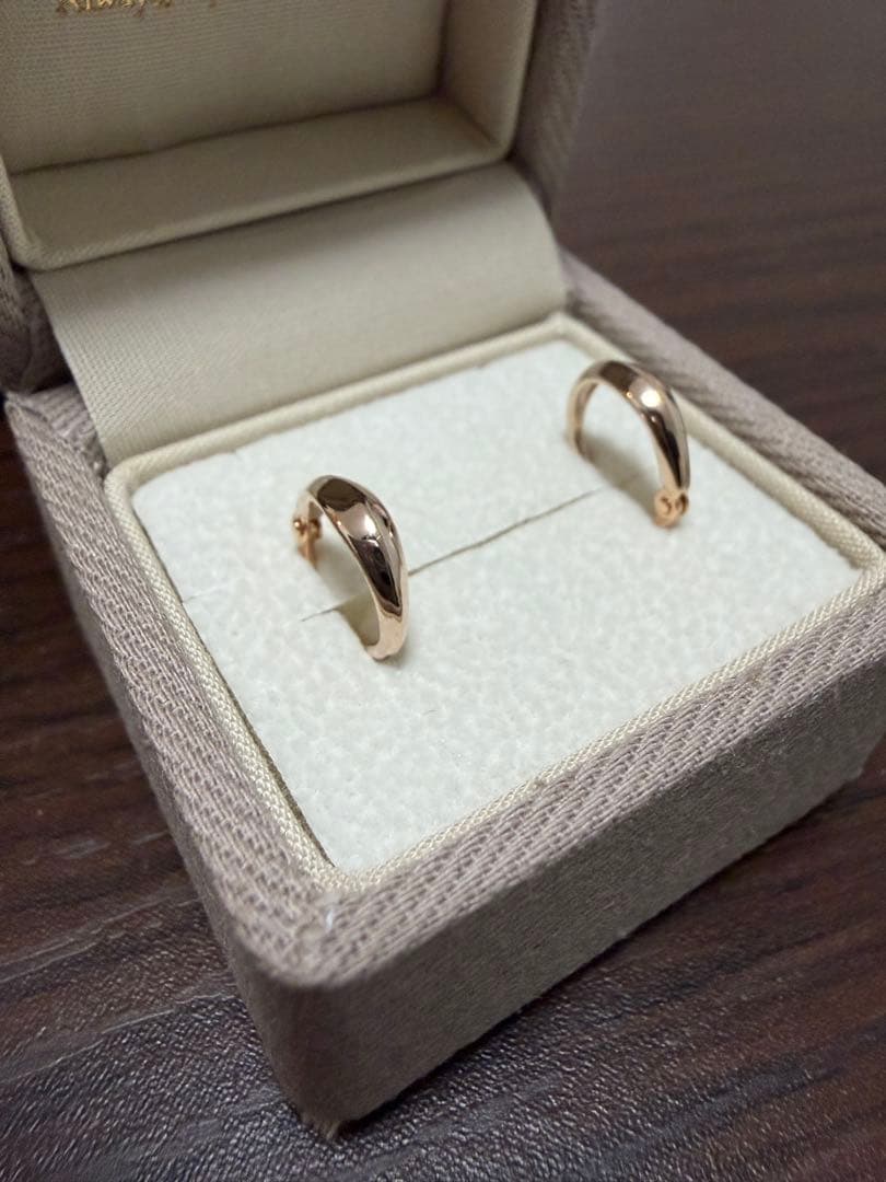 ete ゴールド フープピアス 箱付き