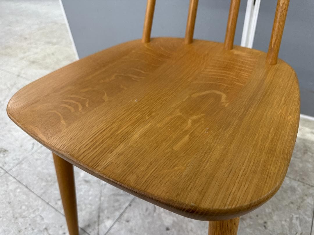 飛騨産業　ダイニングチェア　TUGUMI　ブラウン　①