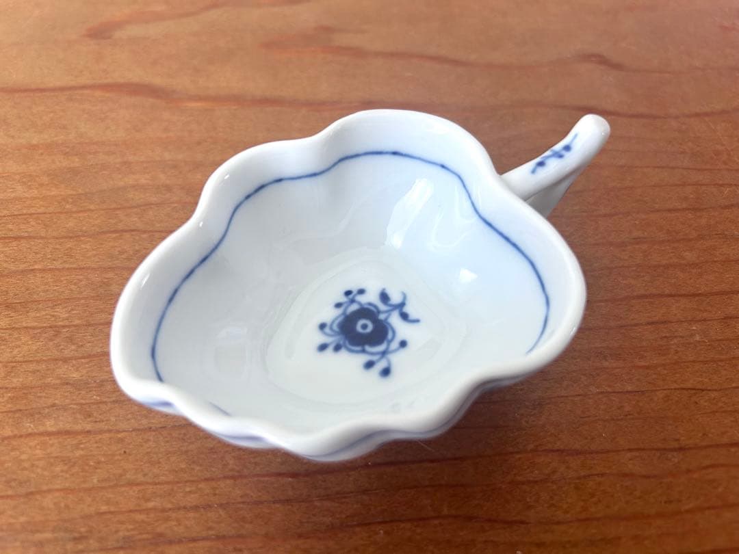 ブルーフルーテッド　プレイン　オープンシュガー