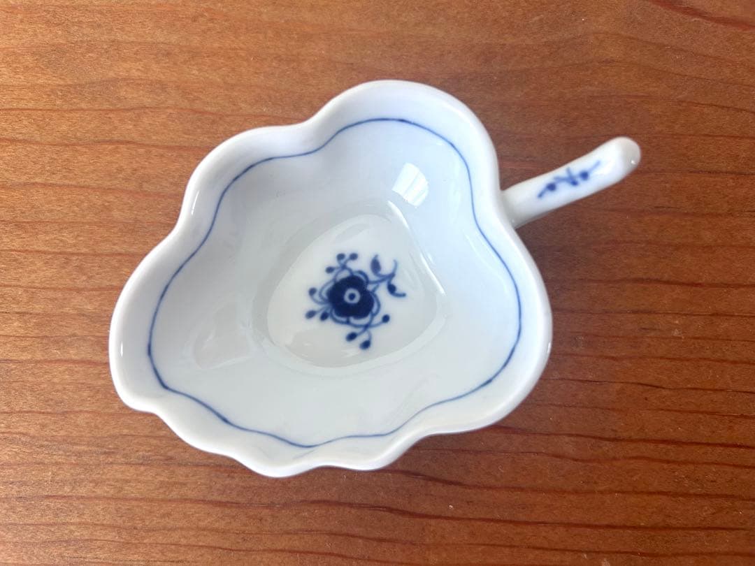 ブルーフルーテッド　プレイン　オープンシュガー