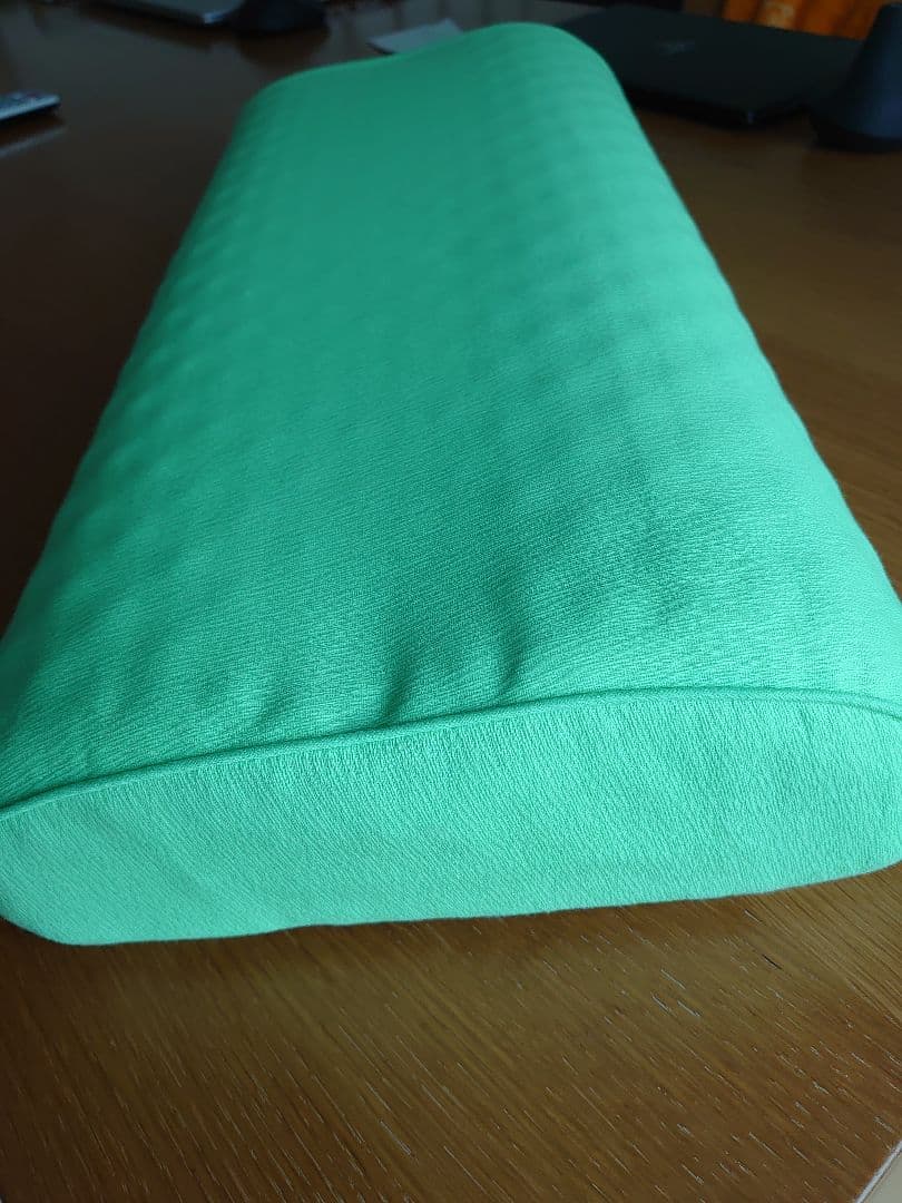 すややか枕　トルマリン加工