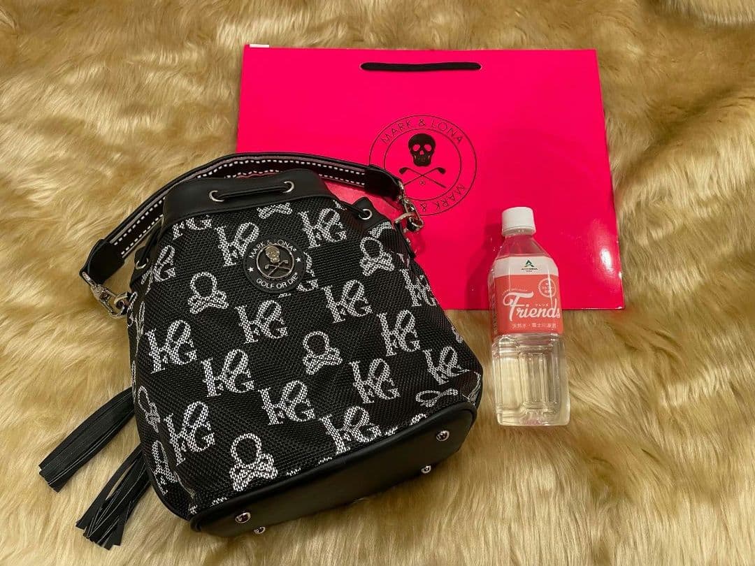 良品✦マークアンドロナ★25年春夏メッシュゴルフラウンドカートバッグ✦ブラック