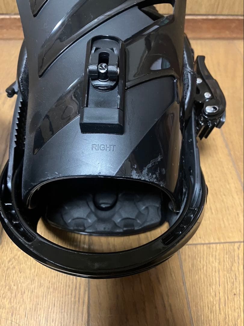 たーくー　Salomon スノーボードビンディング ブラックMサイズ