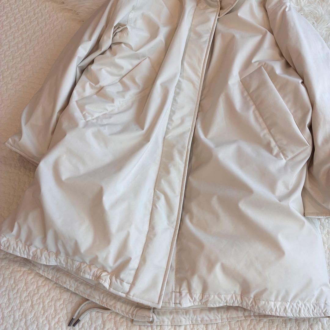 スピックアンドスパン 撥水フーデッドダウンコート 34 ホワイト 24AW