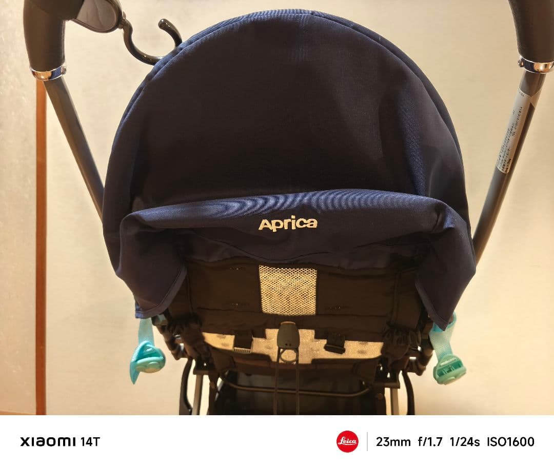 極美品 Aprica アップリカ ベビーカー ラクーナクッション ネイビー
