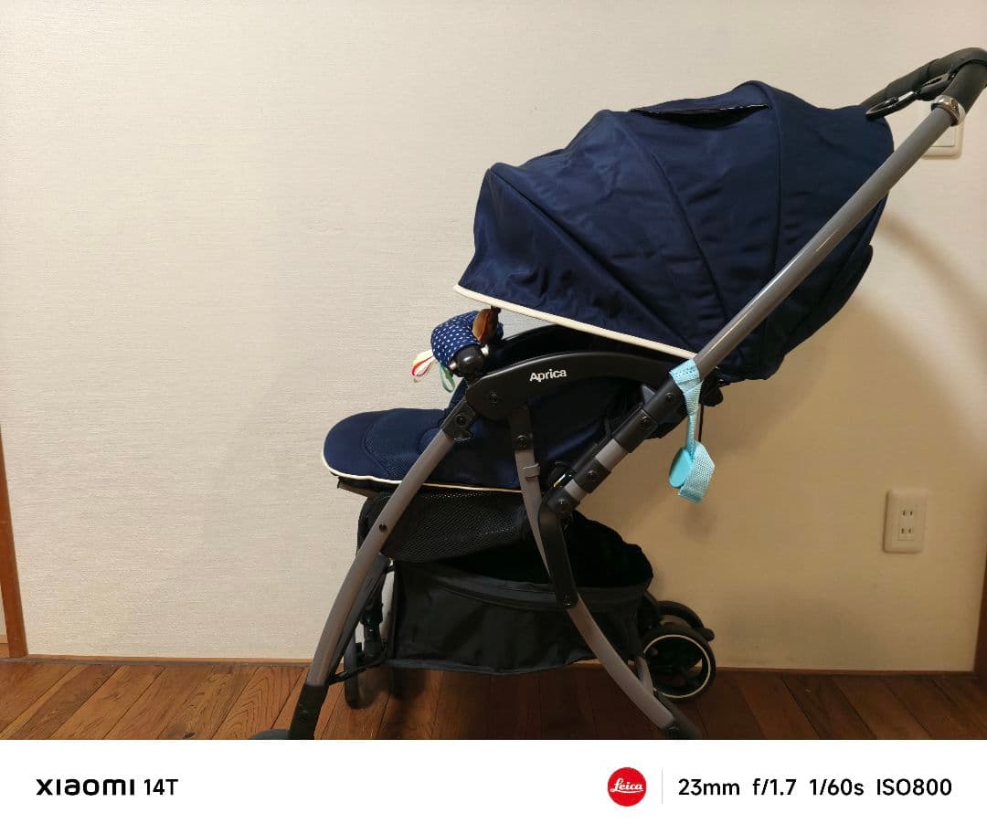 極美品 Aprica アップリカ ベビーカー ラクーナクッション ネイビー