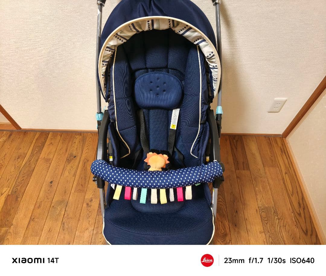 極美品 Aprica アップリカ ベビーカー ラクーナクッション ネイビー