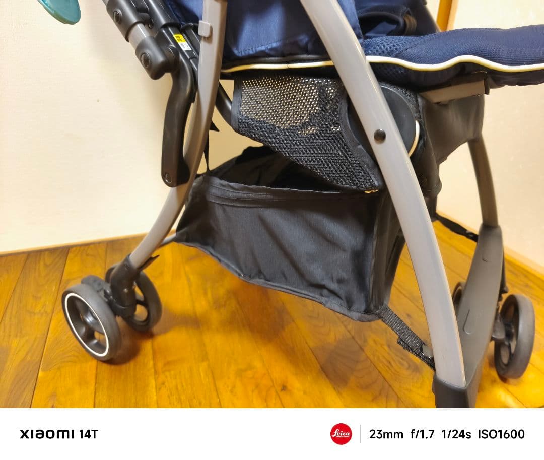 極美品 Aprica アップリカ ベビーカー ラクーナクッション ネイビー