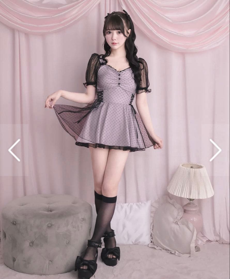 piumフリル付きワンピース水着