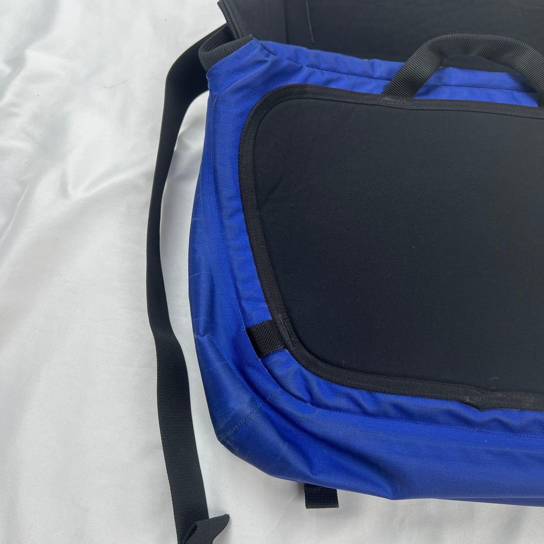 バッグ ARC'TERYX GRANVILLE 10 COURIER BAG blue