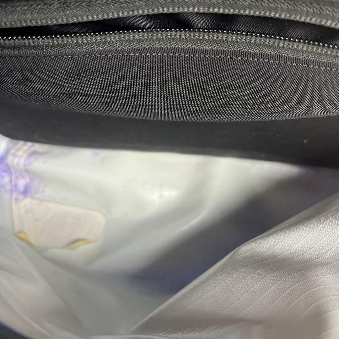 バッグ ARC'TERYX GRANVILLE 10 COURIER BAG blue