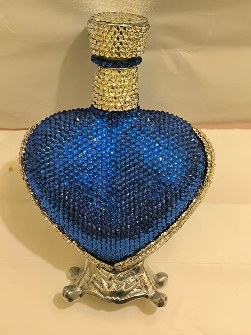 ハート型ガラスボトル 青と銀のクリスタル装飾