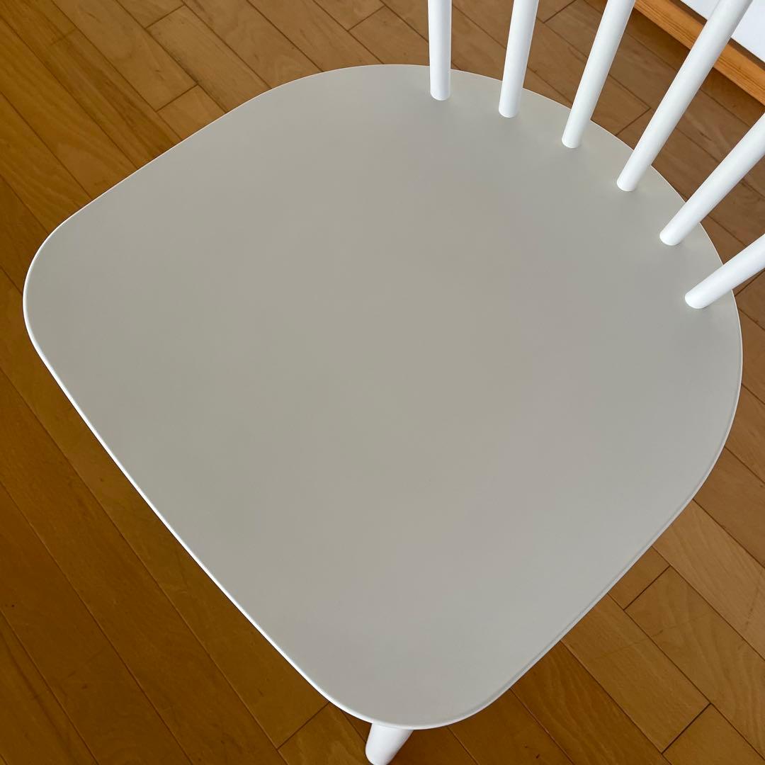 J46チェア（ホワイト）｜FDBモブラー