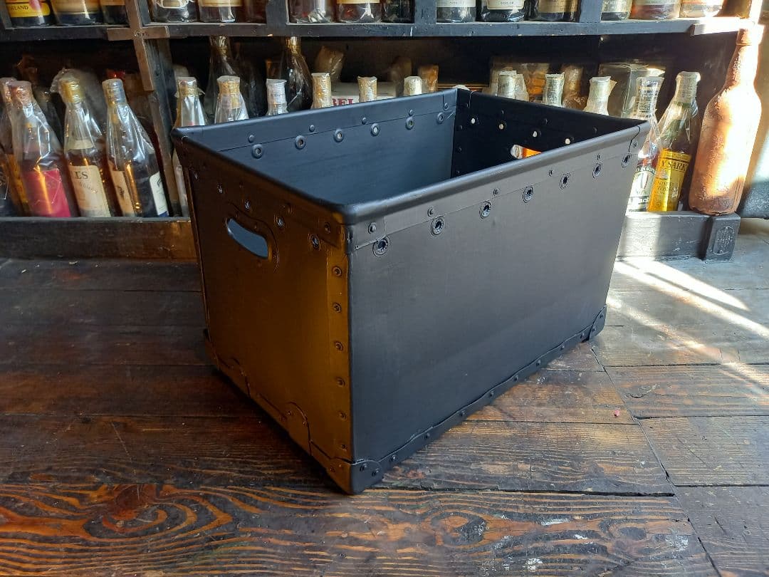 1960's　ヴィンテージ　ファイバー　アイアン　キャリー　ボックス　配達箱