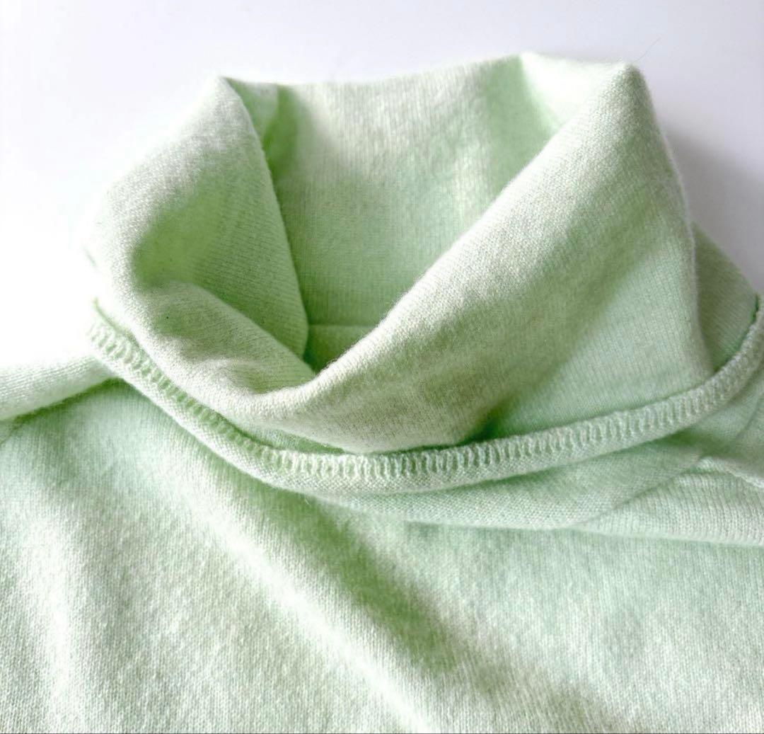 美品　ダーマコレクションカシミヤ100%タートルネックニット