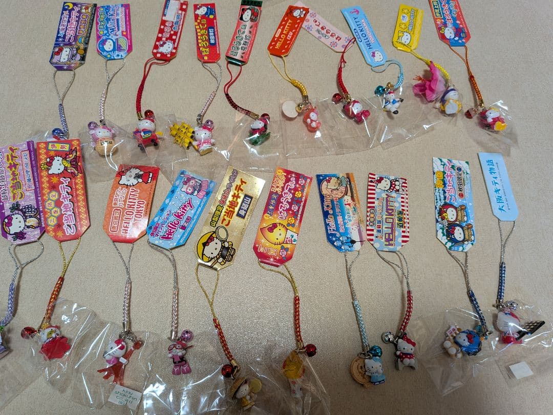 ご当地限定　キティ　根付　100個　レアあり