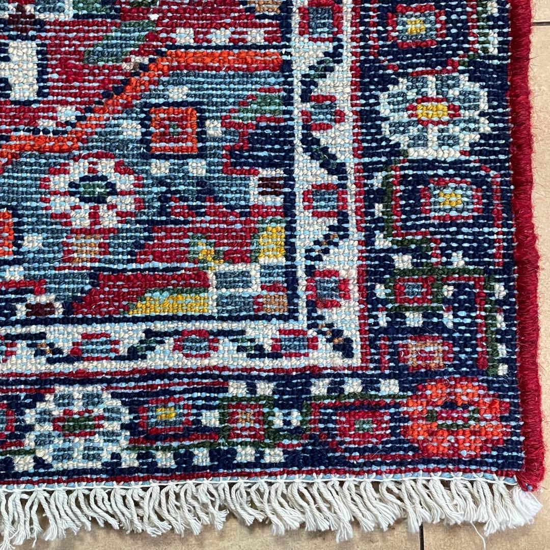 トライバルラグ ハマダン産 本物 ペルシャ絨毯 手織りサイズ 63\84cm