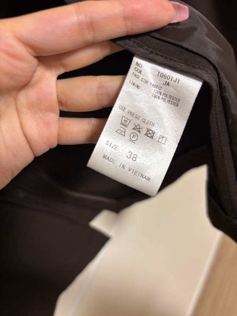 美品☆THE SUIT COMPANY 茶色レディーススーツ3点セット☆