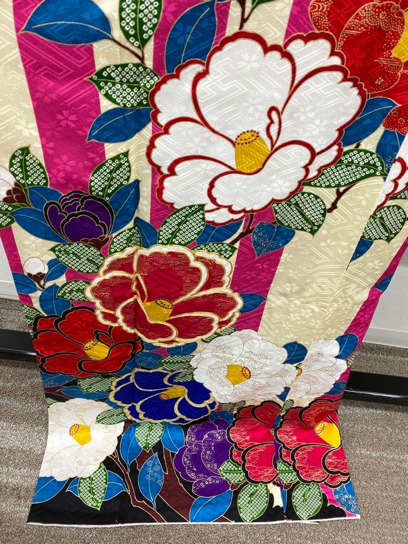 コラボ振袖 AMIAYA×紅一点 金駒 金彩 身丈175cm 身幅ゆったりめ