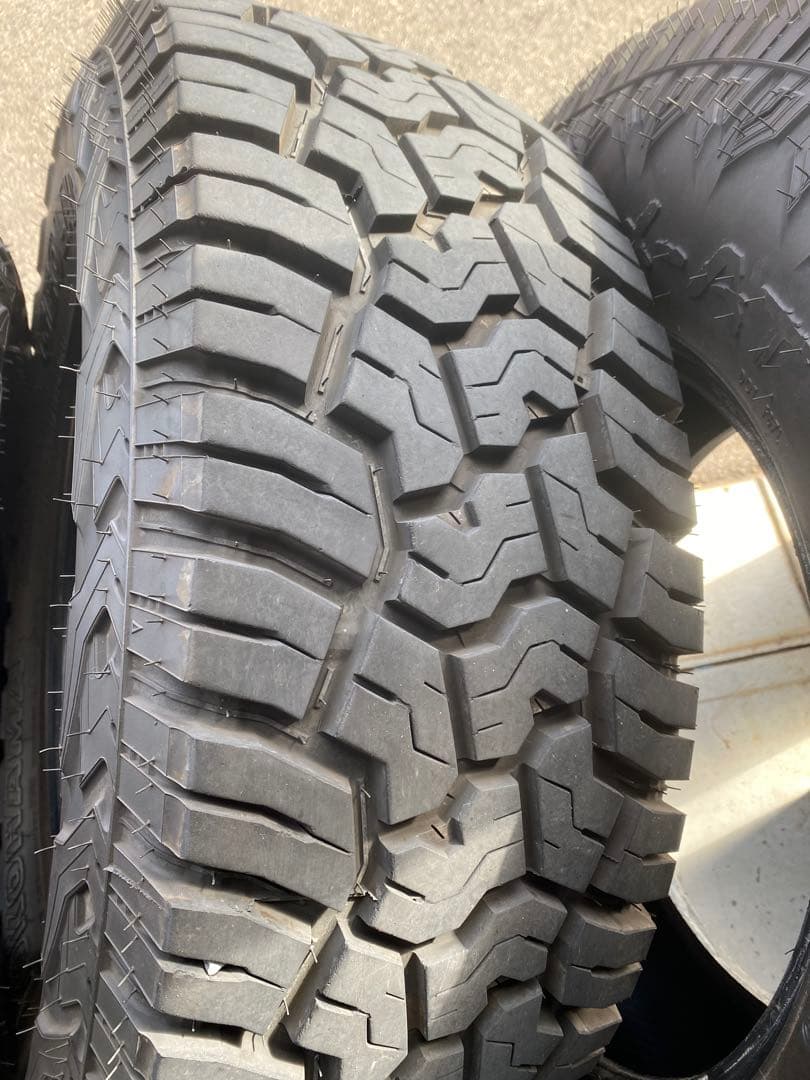 ジオランダーx-at 285/70R17 4本出品　送料無料　1