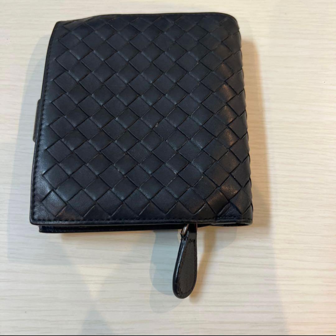 BOTTEGA VENETA ブラックレザー 二つ折り財布