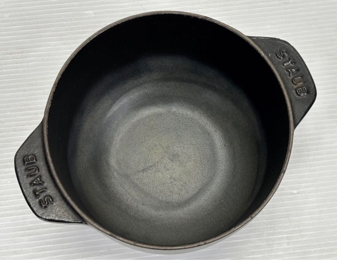 ⭐︎staub ストウブ ラ ココット de GOHAN ブラック M 16cm