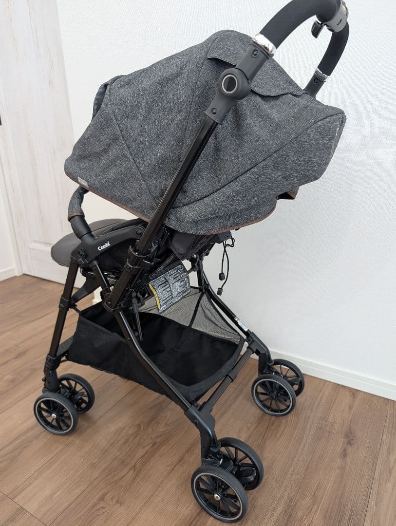 【美品・限定品】Combi スゴカルα‬4キャス　エッグショック HT
