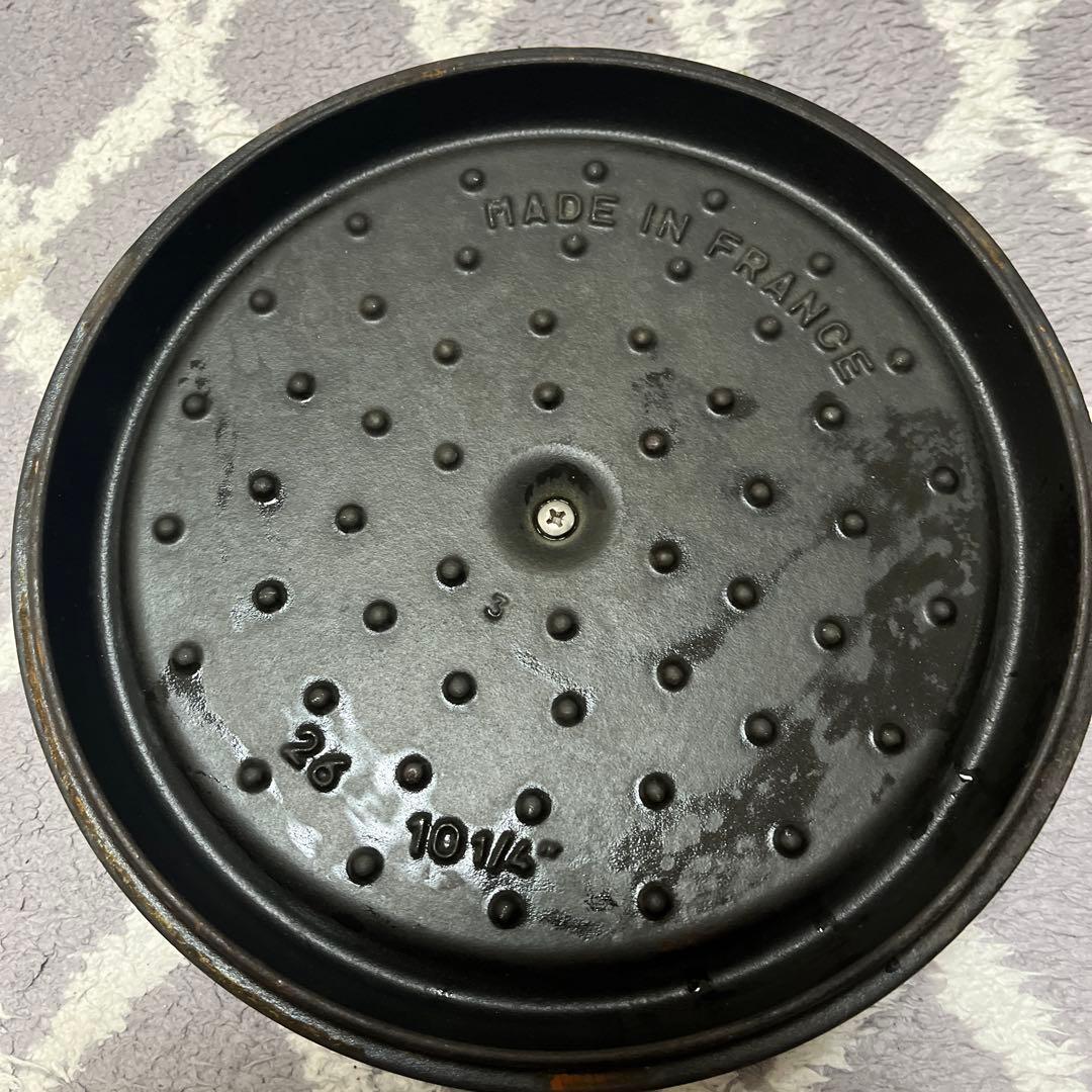 staub ストウブ　高級 鋳造鉄鍋