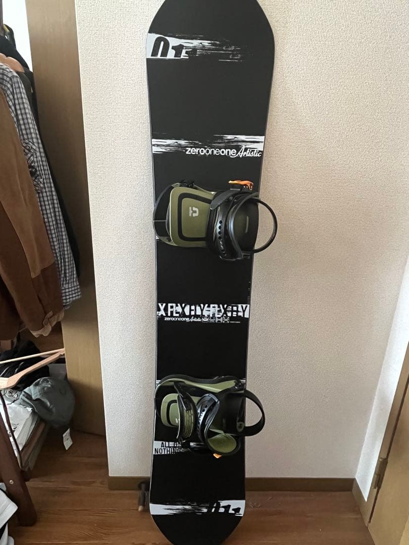 011 X FLY 141 25-26 スノーボード板