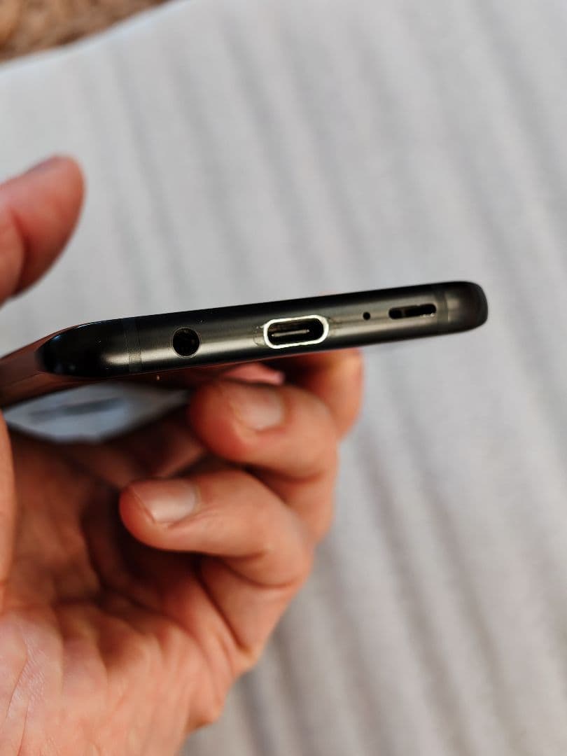Samsung galaxy S9 plus 64gb simフリー