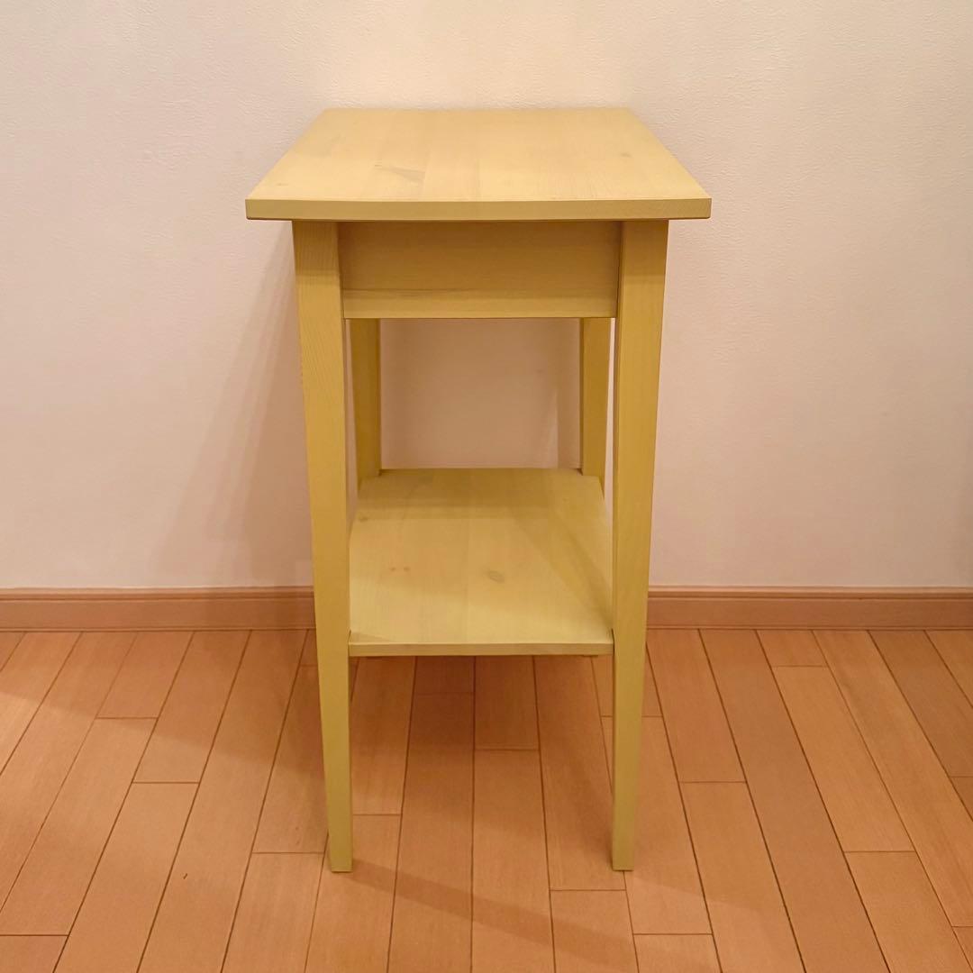 ② IKEA HEMNES イケア ヘムネス サイドテーブル イエロー