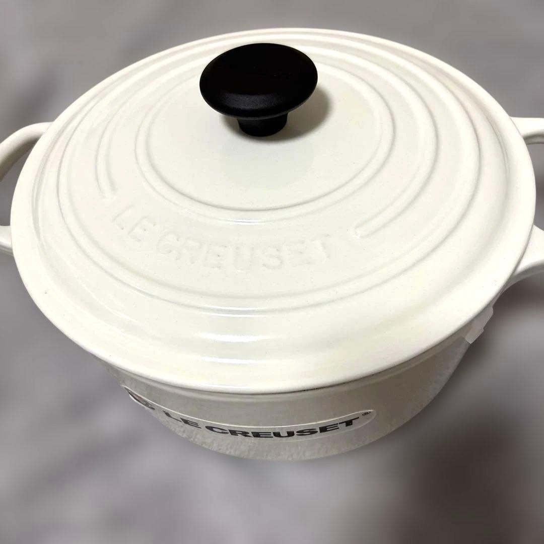 【超美品】ル・クルーゼ シグニチャーココットロンド 22cm ホワイト