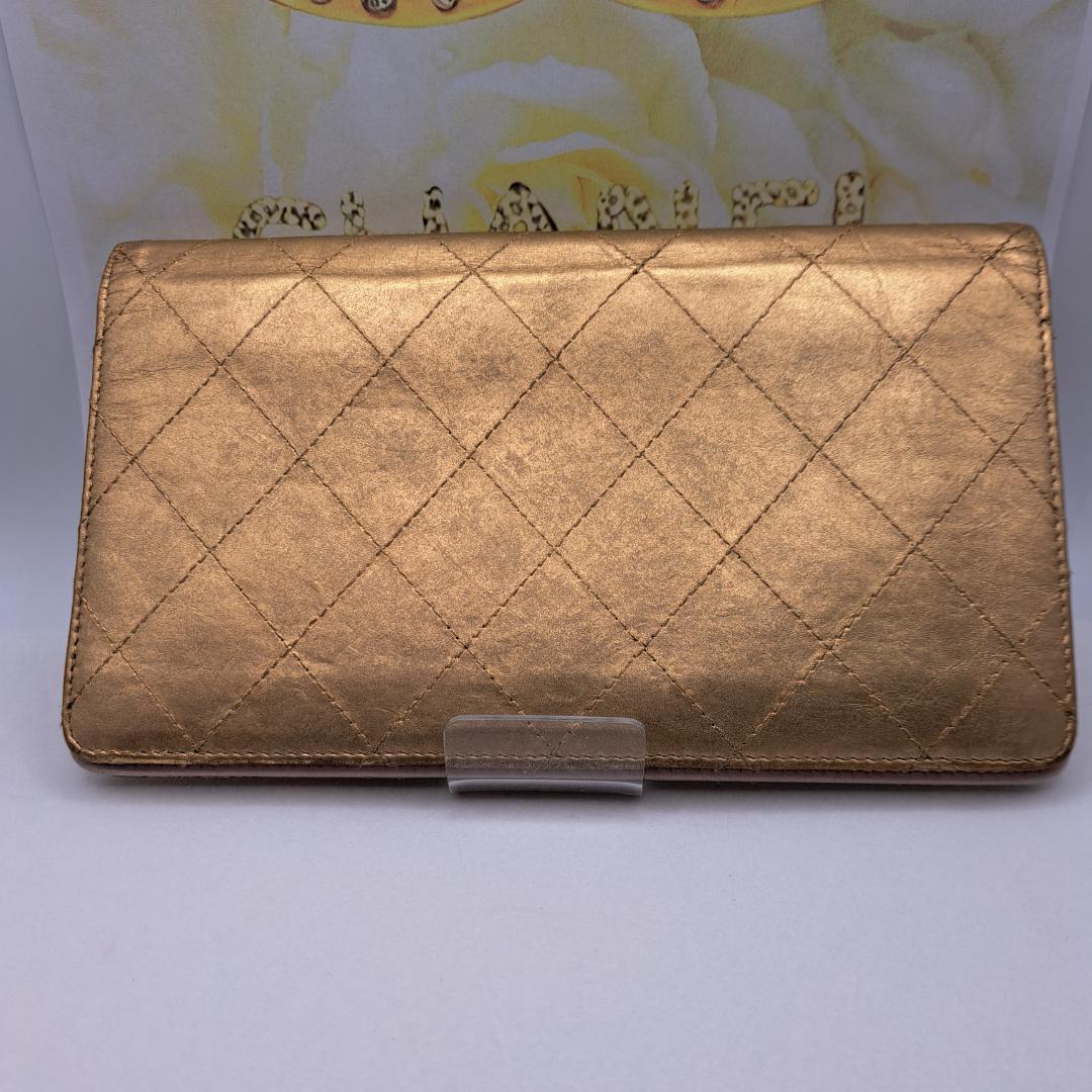 u*o様 CHANEL　ワイルドステッチ　ゴールド 　二つ折り財布　長財布　財布