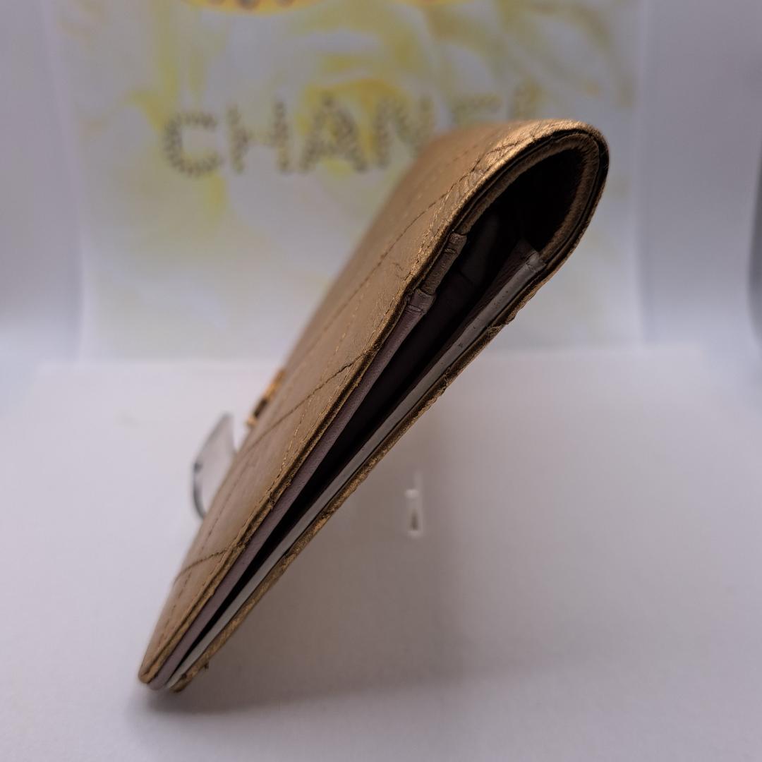 u*o様 CHANEL　ワイルドステッチ　ゴールド 　二つ折り財布　長財布　財布