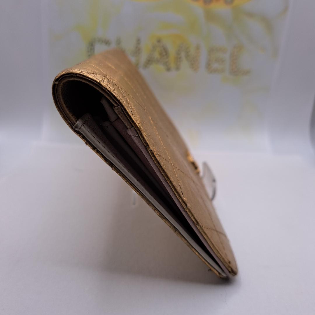 u*o様 CHANEL　ワイルドステッチ　ゴールド 　二つ折り財布　長財布　財布
