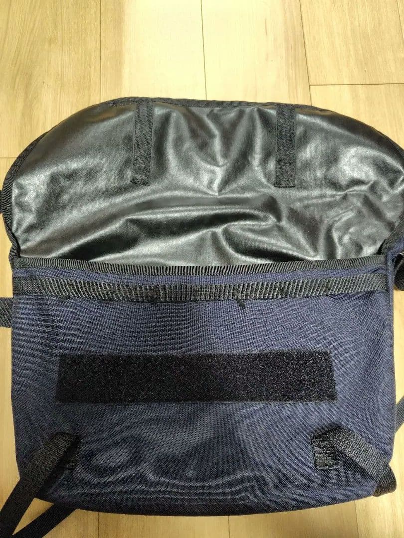 ブルーラグ　ハーフ　メッセンジャーバッグ　bluelug　ネイビー